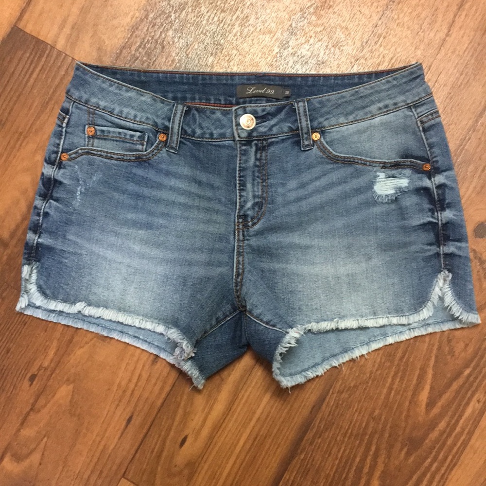 Stitch Fix Level 99 Jean Shorts- Wash: “Sunset” 28